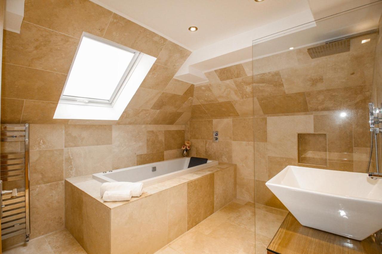 Family House Villa Weymouth Bagian luar foto