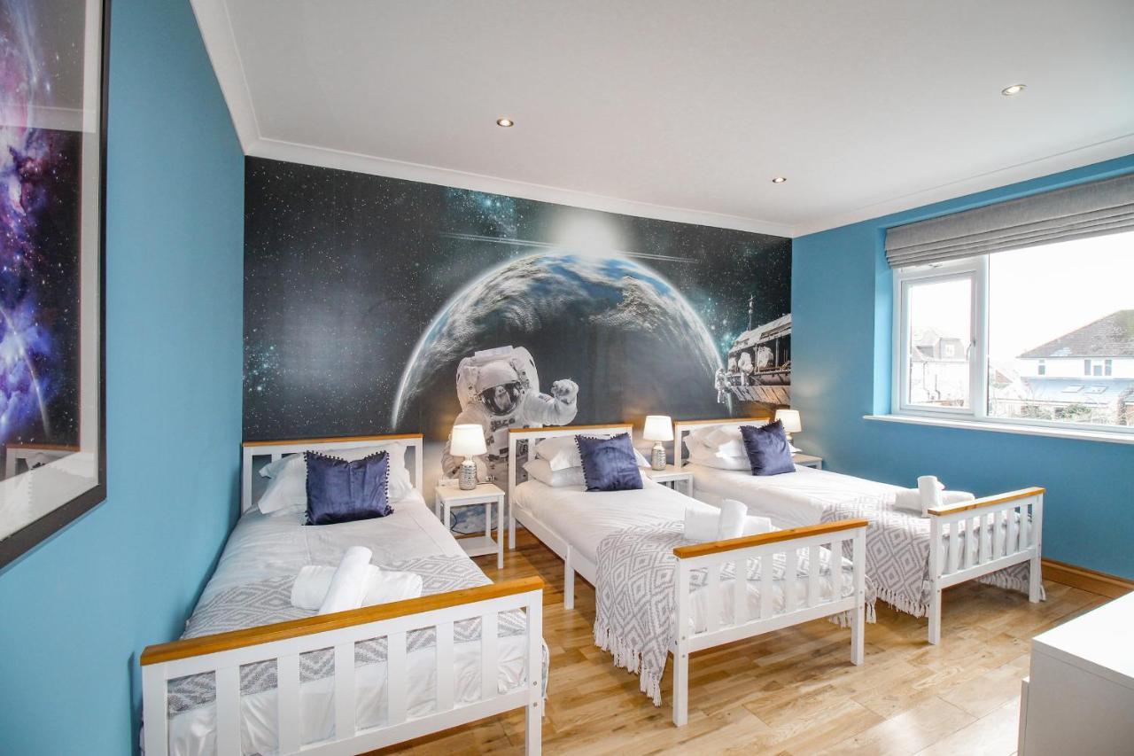 Family House Villa Weymouth Bagian luar foto