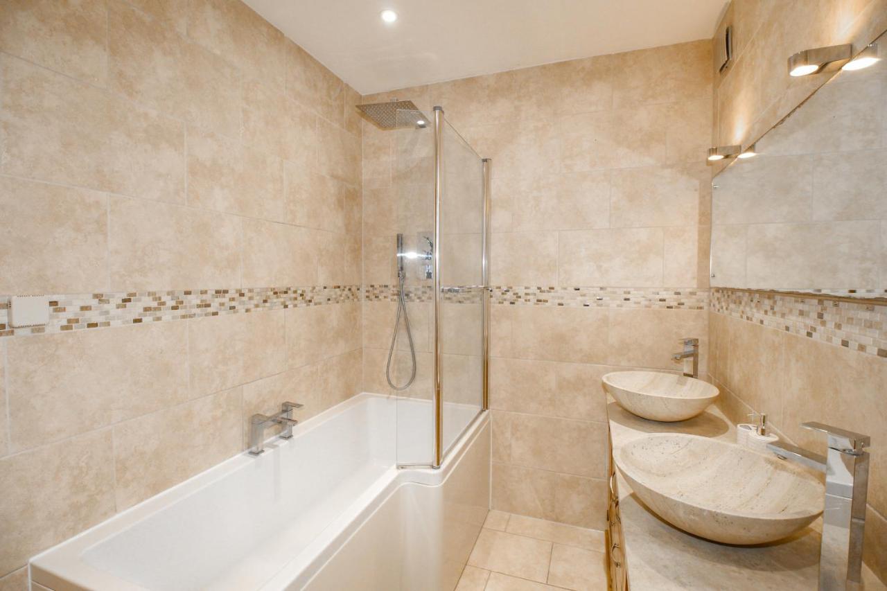 Family House Villa Weymouth Bagian luar foto